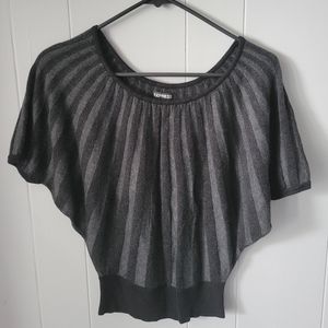 Express Women's Cropped Batwing Sleeve Sz XS